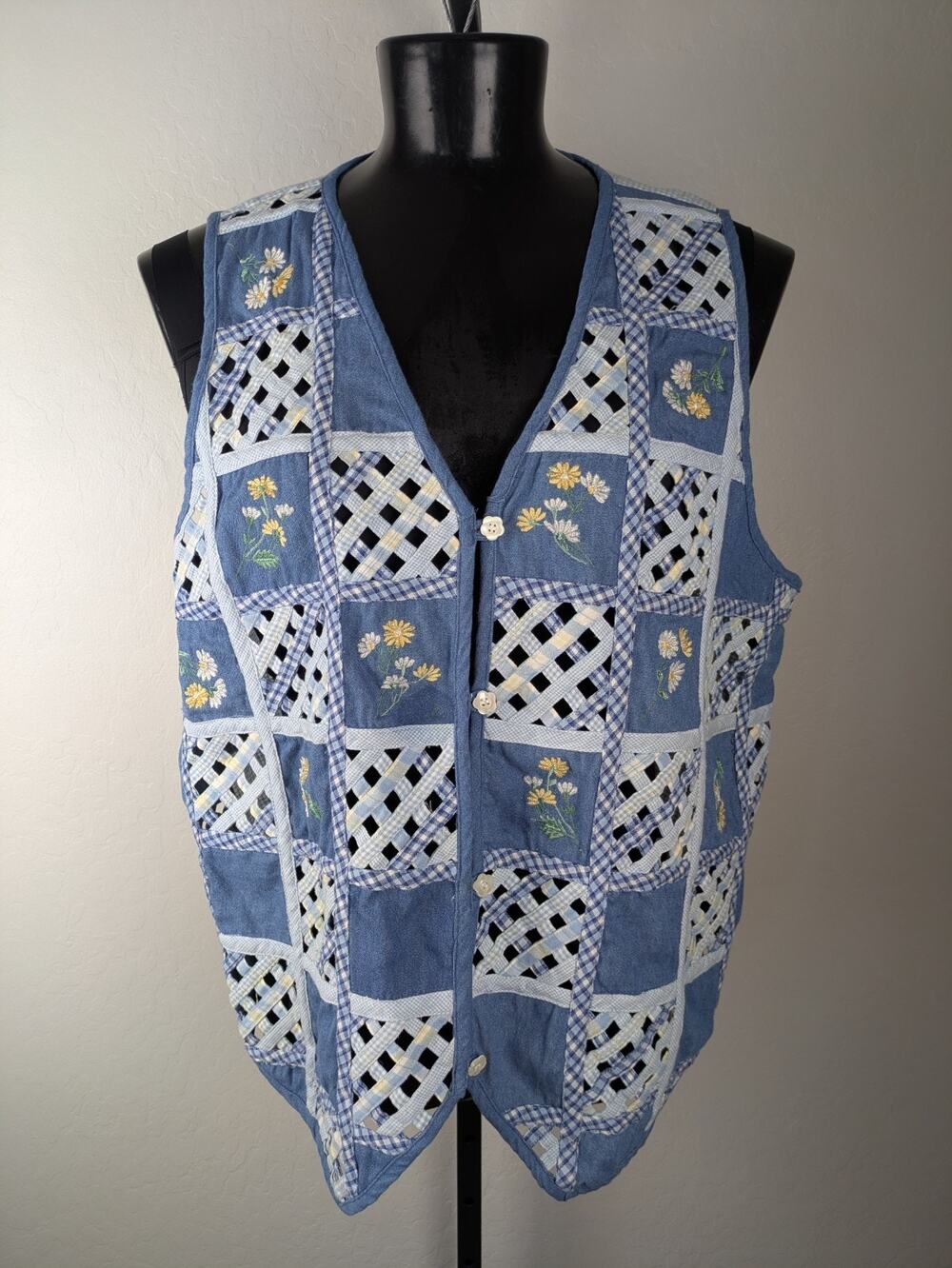 Vintage Cottagecore chambray lattice vest blue white yellow floral beading